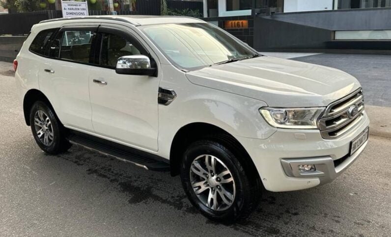 
2016 Ford Endeavour full									