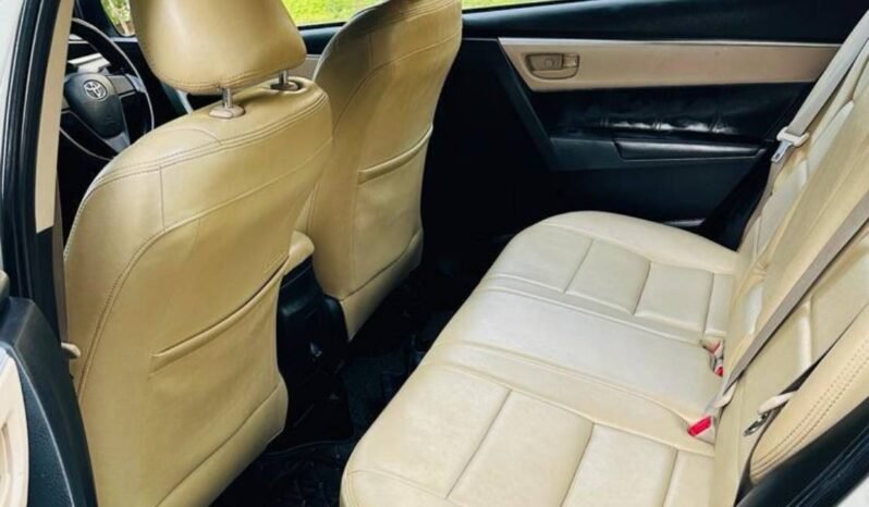 
2016 Corolla Altis full									