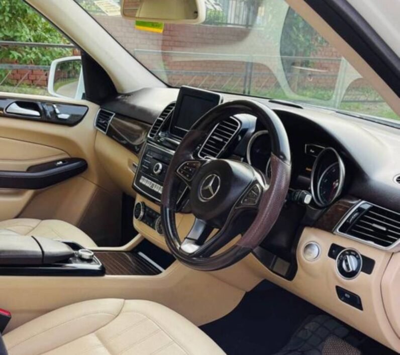 
2016 Mercedes Benz GLE full									