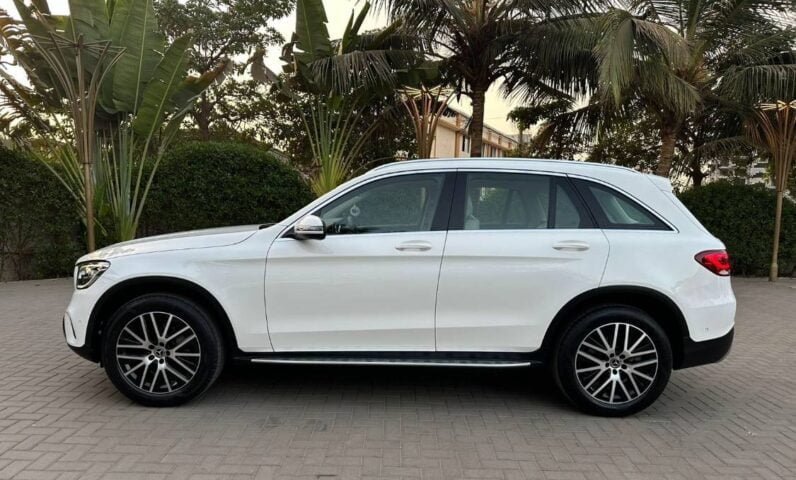 
Mercedes GLC 220d full									