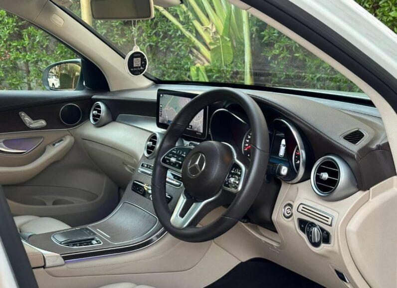 
Mercedes GLC 220d full									