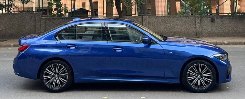 
BMW 330i mSport full									