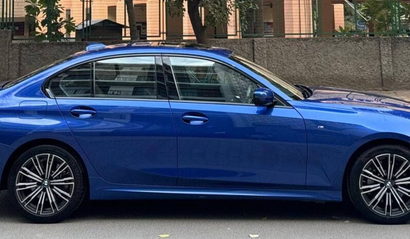 
BMW 330i mSport full									