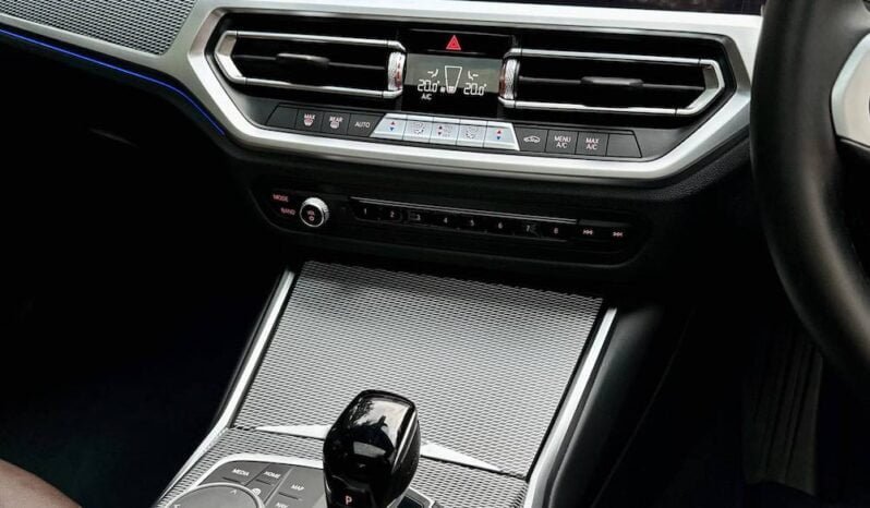 
BMW 330i mSport full									