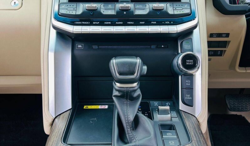 
Toyota Land Cruiser 300 Series full									