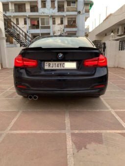 BMW 320i LCI