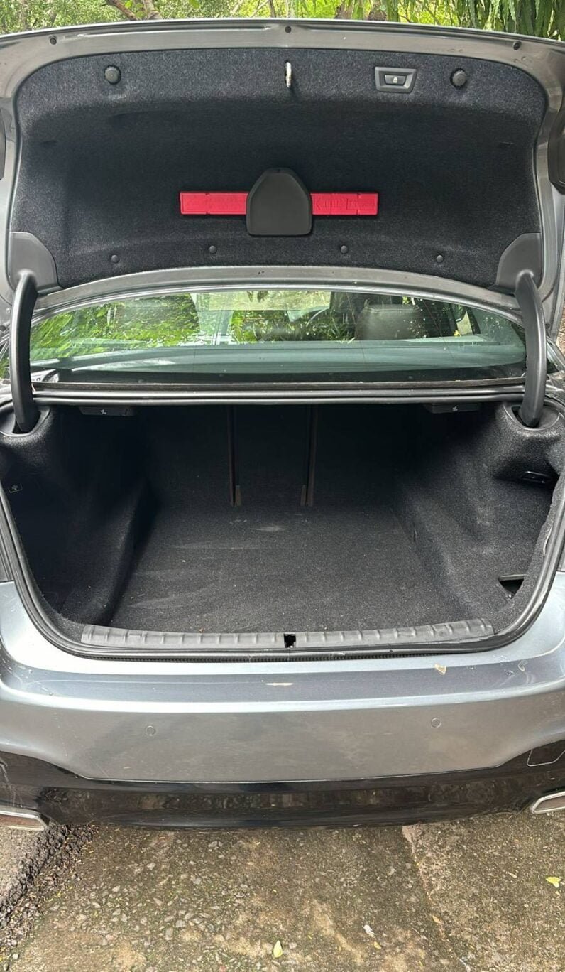 
BMW 530d mSport full									