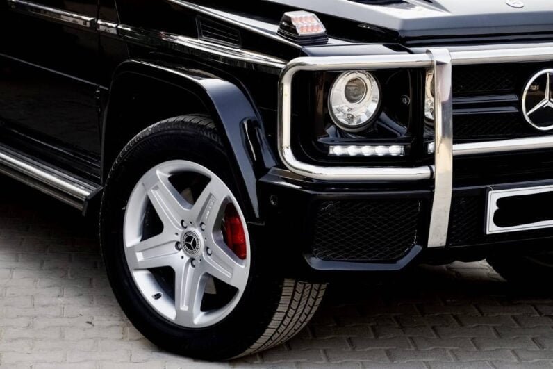 
Mercedes G55 AMG full									